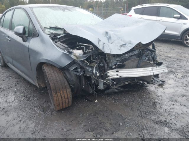 Toyota Corolla Se Image 15