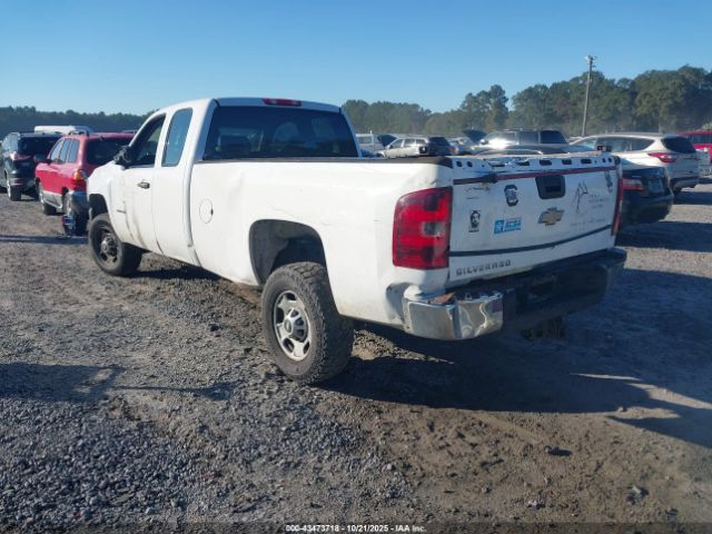 Chevrolet Silverado 2500 Work Truck Image 14