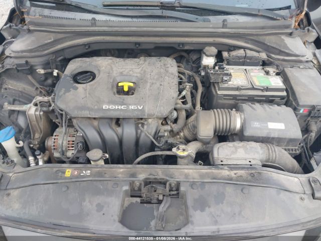 Hyundai ELANTRA Sel Image 13