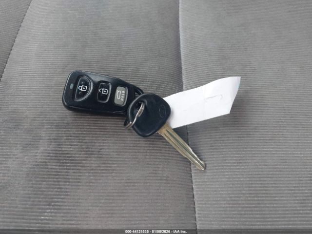 Hyundai ELANTRA Sel Image 6