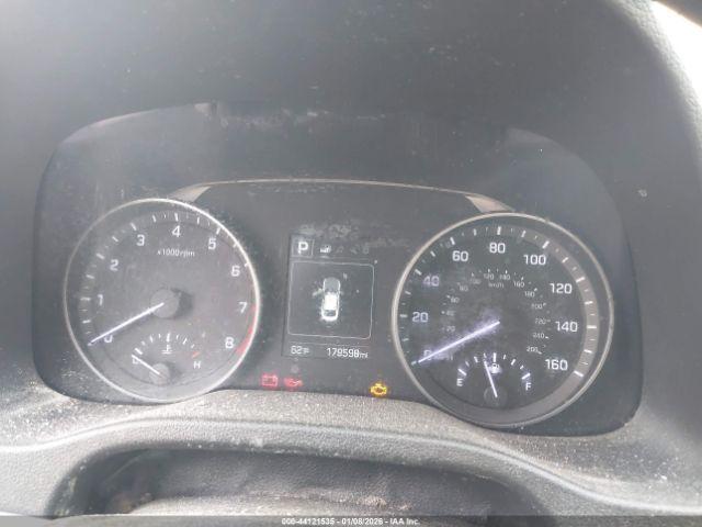 Hyundai ELANTRA Sel Image 10