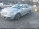 Lincoln MKS Image 11
