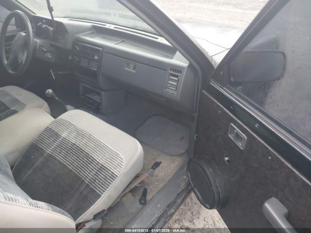 Mazda B Series Long Bed Image 7