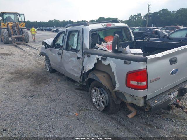 Ford Explorer Xlt Image 3