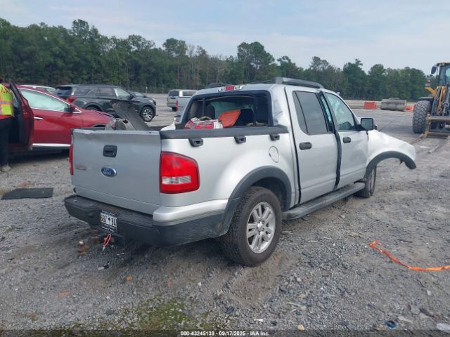 Ford Explorer Xlt Image 6