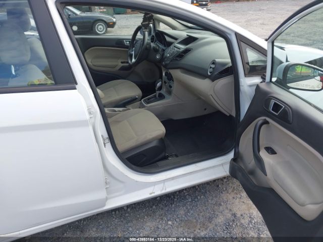 Ford Fiesta Se Image 9